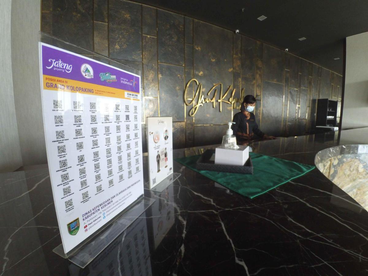 Grand Kolopaking Hotel Kebumen Экстерьер фото