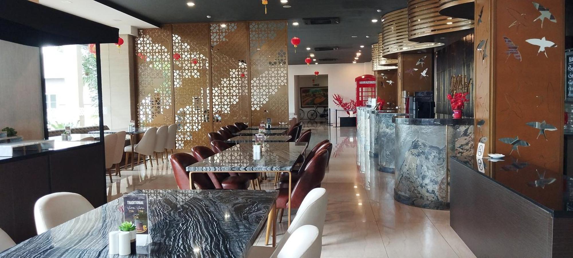 Grand Kolopaking Hotel Kebumen Экстерьер фото