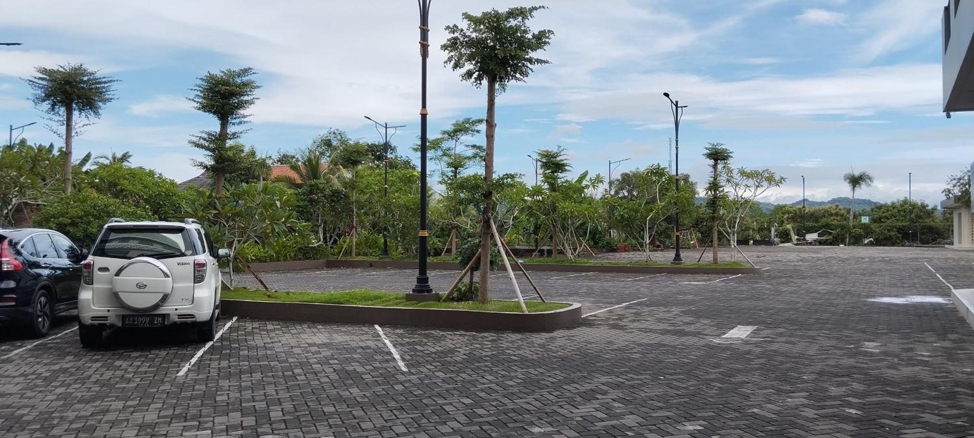 Grand Kolopaking Hotel Kebumen Экстерьер фото